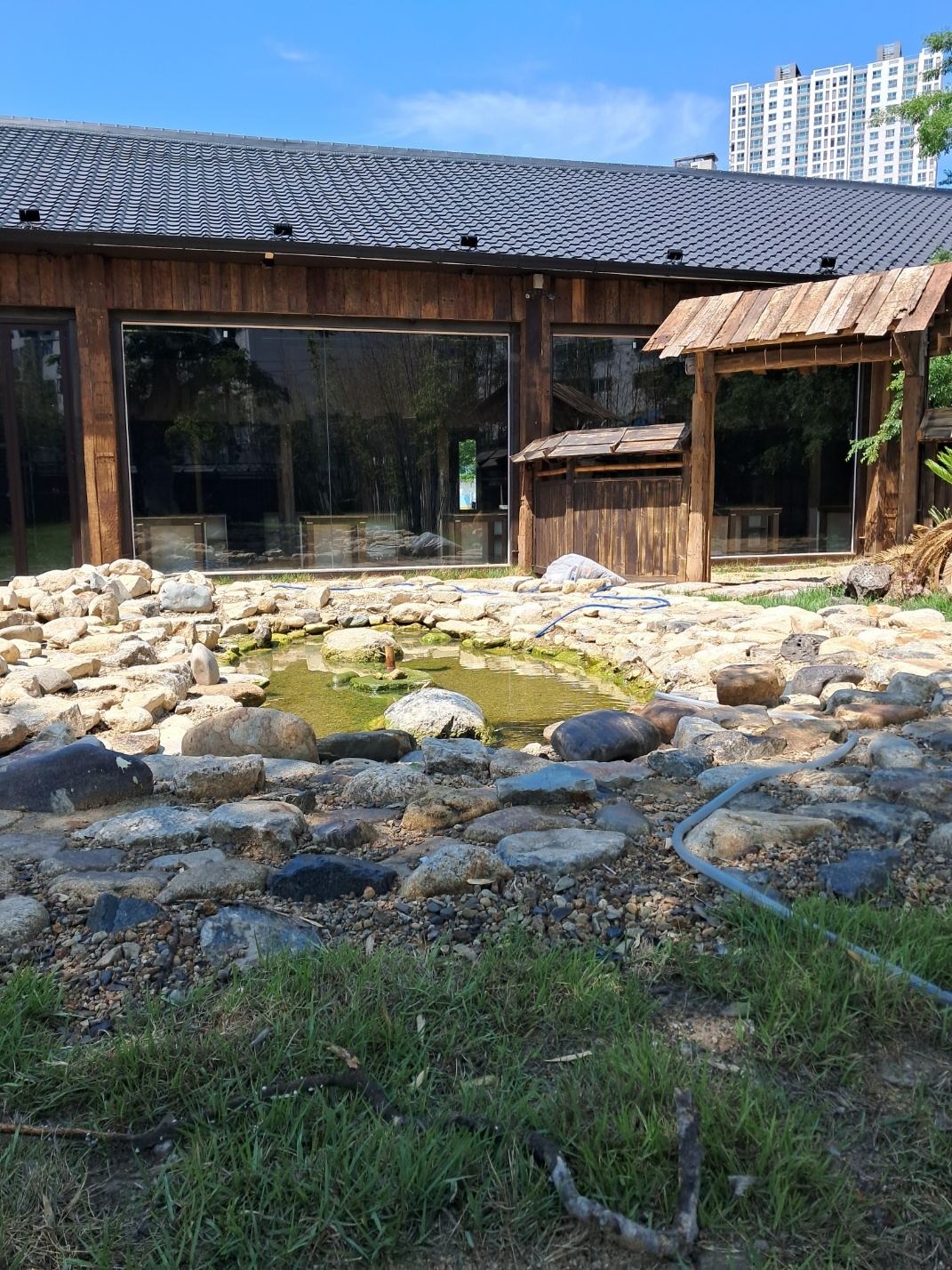 음식점 - 외부공간 디자인 & 시공 4